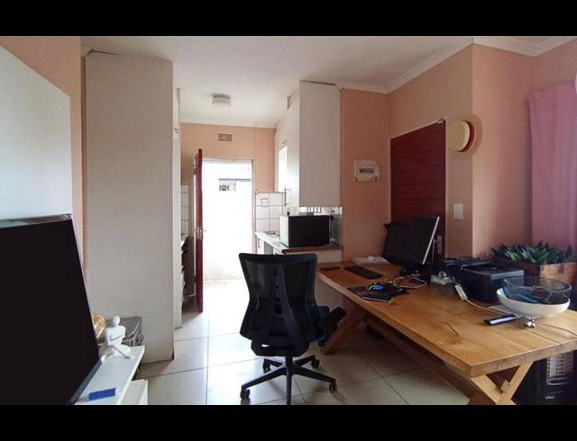 3 BEDROOM HOUSE FOR SALE IN RIVERSIDE VIEW EXT 35